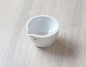 Cối sứ trơn Jipo 220ml 211b/3 đk 105x64mm