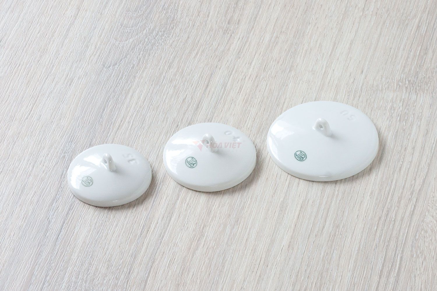 Nắp chén nung bằng sứ Jipo D/45 Nắp chén nung bằng sứ Jipo D/45
